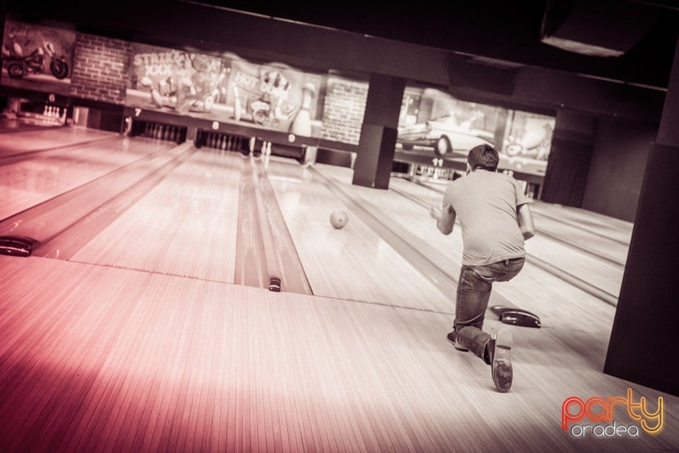 Bowling Tournament, Billy Art Club