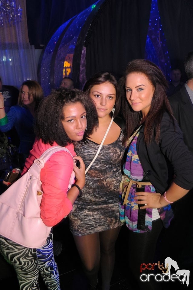 Burlesque Party cu Chantal & Lori Sax, 