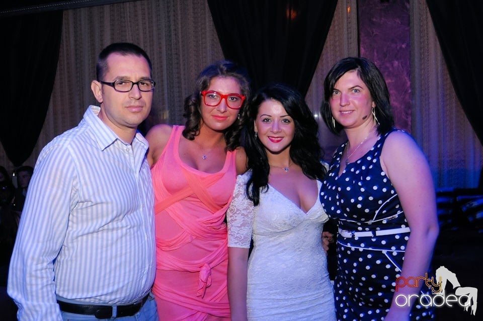 Burlesque Party cu Chantal & Lori Sax, 