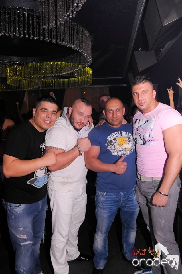 Burlesque Party cu Chantal & Lori Sax, 