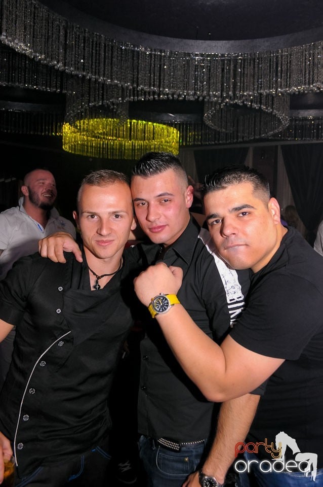 Burlesque Party cu Chantal & Lori Sax, 