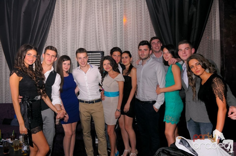 Burlesque Party cu Chantal & Lori Sax, 