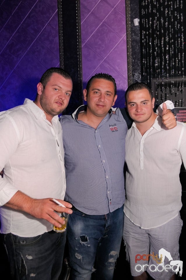 Burlesque Party cu Chantal & Lori Sax, 