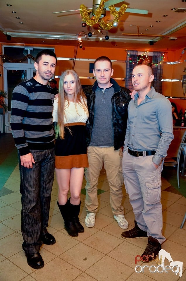 Bye-Bye 2012 Party în Disco Faház, 