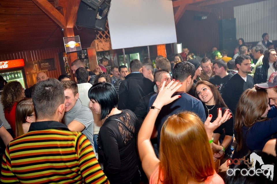 Bye-Bye 2012 Party în Disco Faház, 