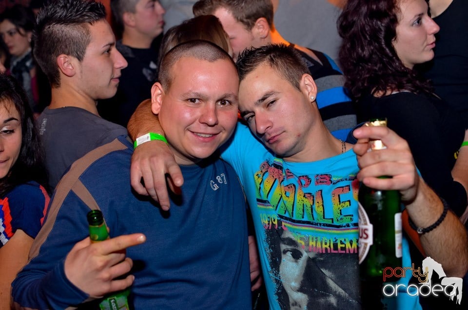 Bye-Bye 2012 Party în Disco Faház, 