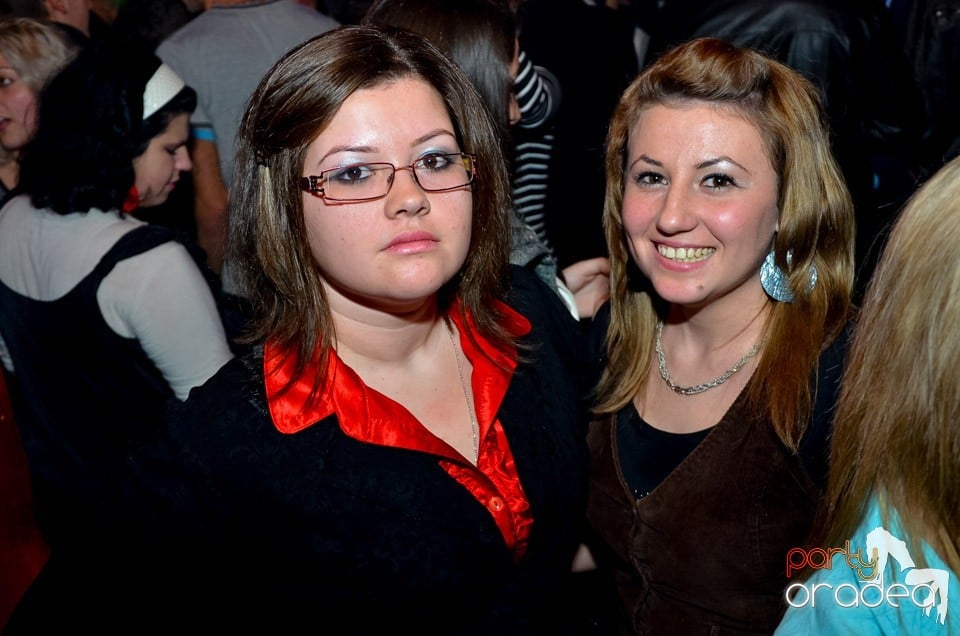 Bye-Bye 2012 Party în Disco Faház, 