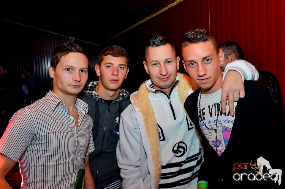 Bye-Bye 2012 Party în Disco Faház, 