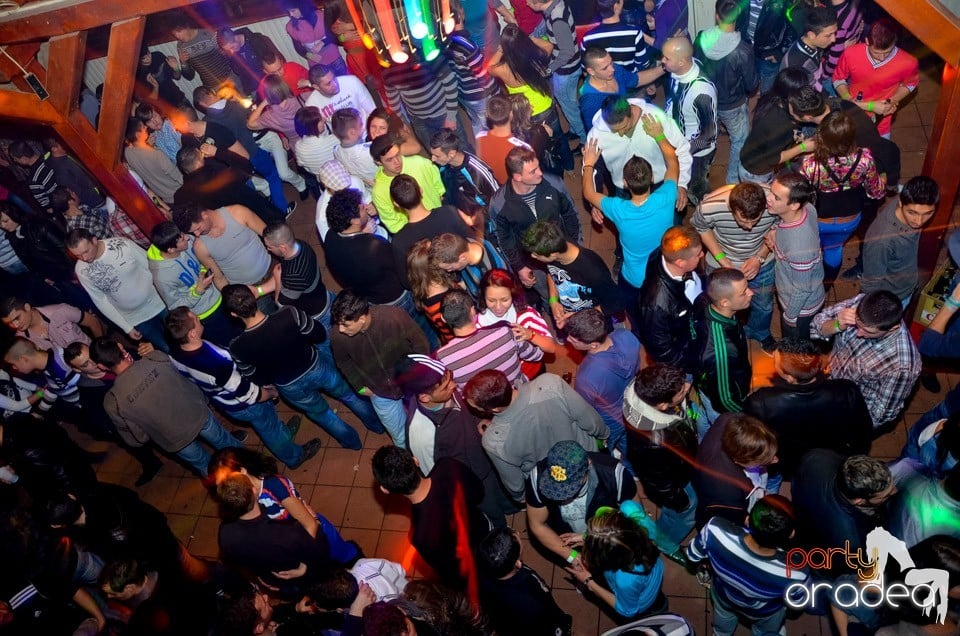 Bye-Bye 2012 Party în Disco Faház, 