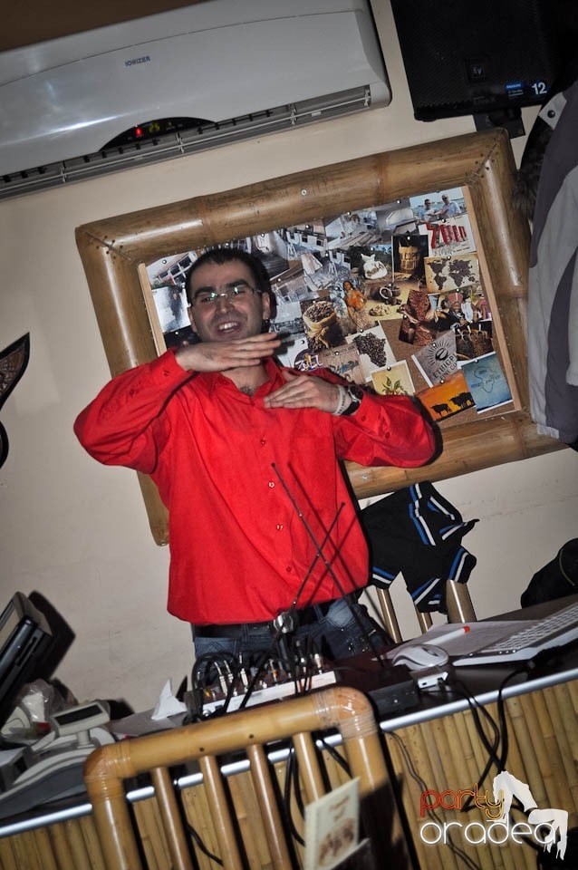 Cântăm împreună în Zulu Caffe, Zulu Caffe