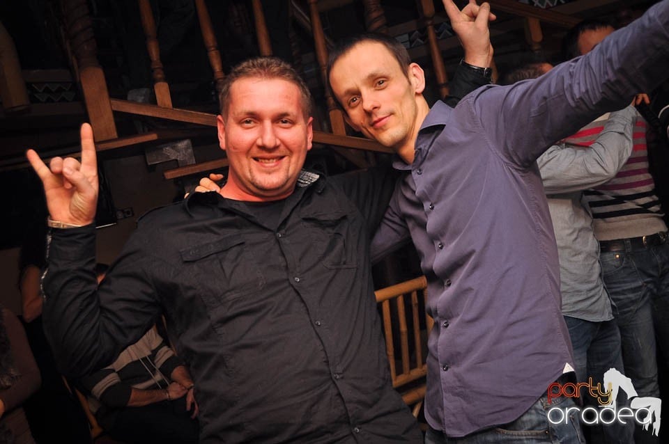 Cântăm împreună în Zulu Caffe, Zulu Caffe