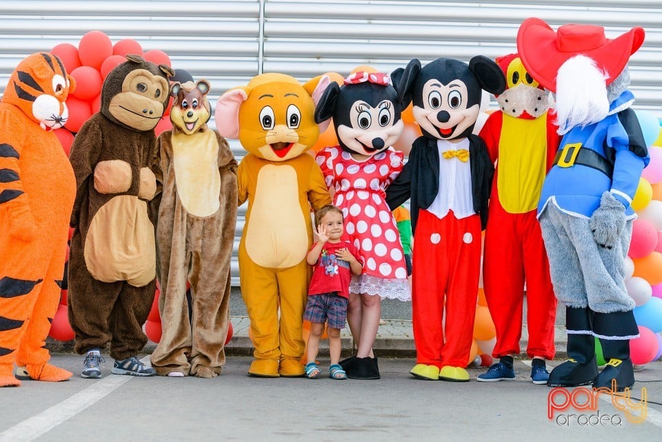 Caravana Recreativă la Oradea Shopping City,