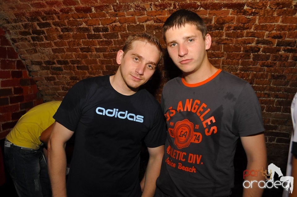 Carlsberg Ice Party în Club Escape, 