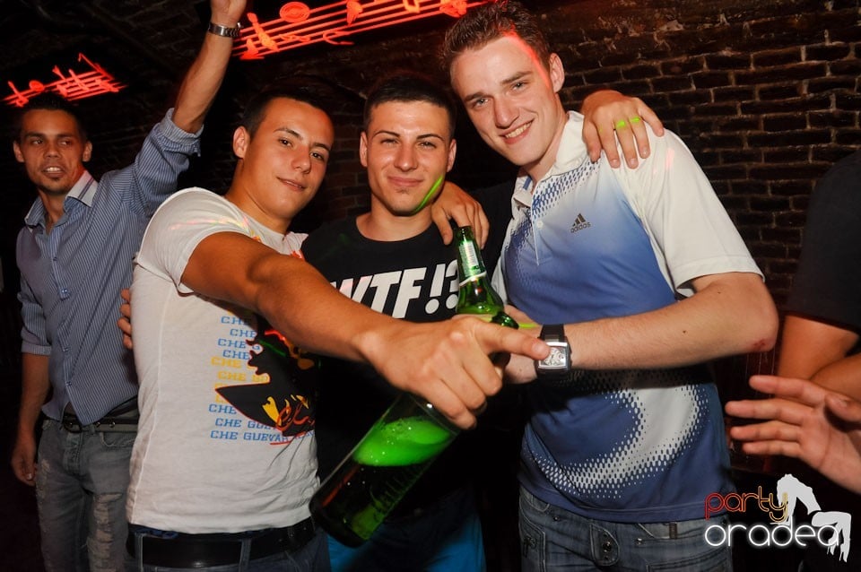 Carlsberg Ice Party în Club Escape, 