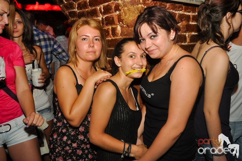 Carlsberg Ice Party în Club Escape, 