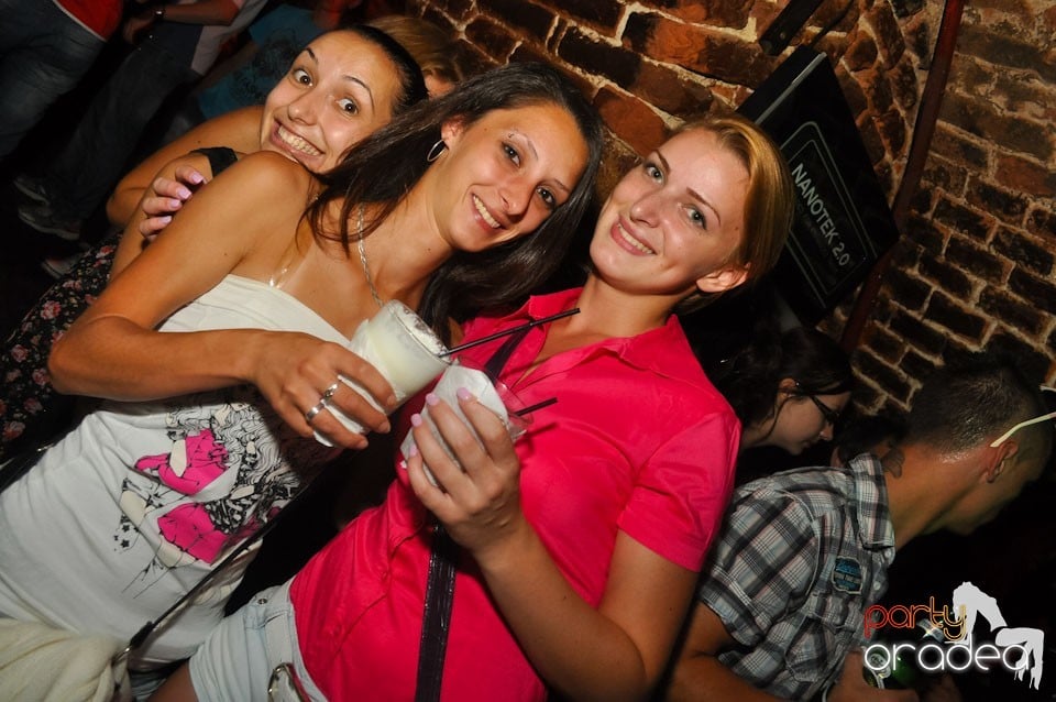 Carlsberg Ice Party în Club Escape, 