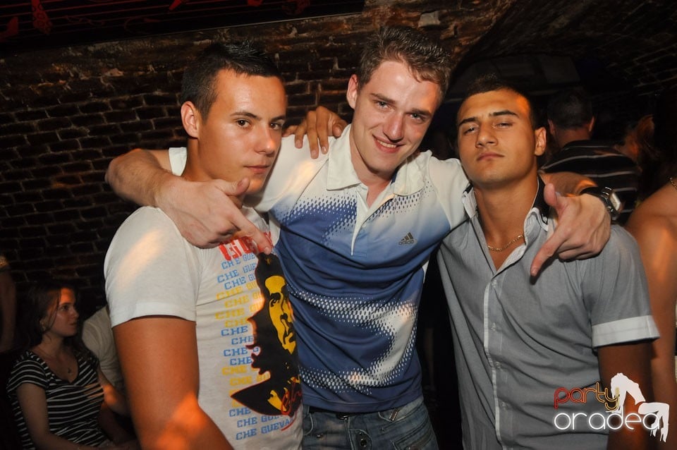 Carlsberg Ice Party în Club Escape, 