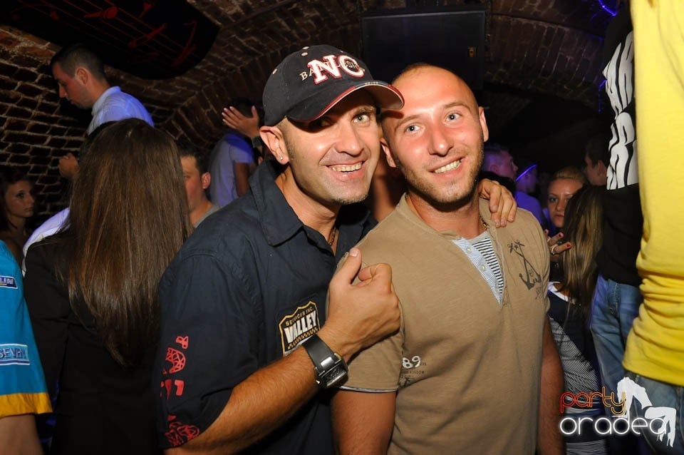 Carlsberg Summer Party continuă în Escape, 