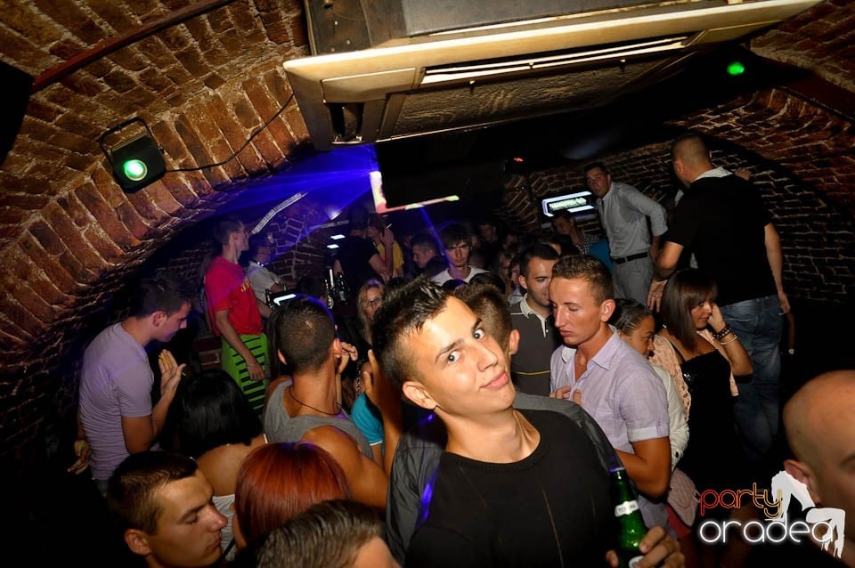 Carlsberg Summer Party continuă în Escape, 