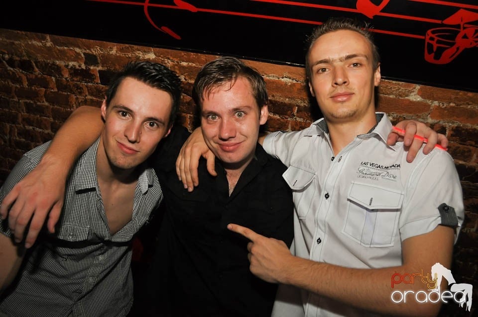 Carlsberg Summer Party continuă în Escape, 