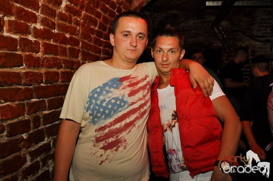 Carlsberg Summer Party continuă în Escape, 