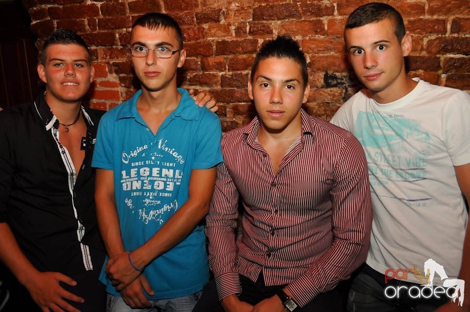 Carlsberg Summer Party continuă în Escape, 