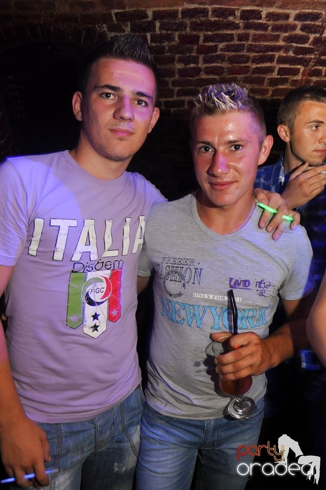 Carlsberg Summer Party continuă în Escape, 