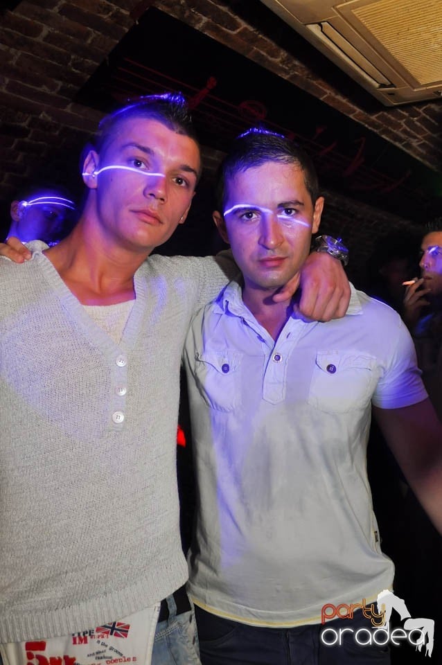 Carlsberg Summer Party continuă în Escape, 