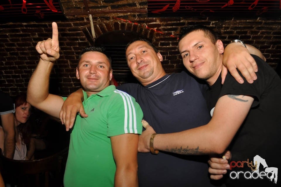 Carlsberg Summer Party continuă în Escape, 