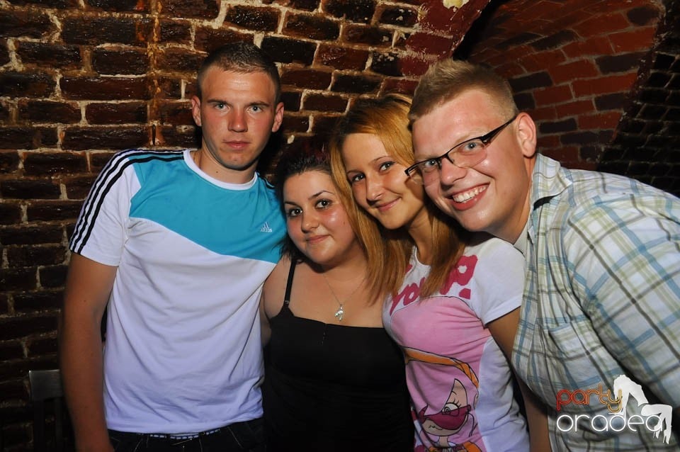 Carlsberg Summer Party continuă în Escape, 