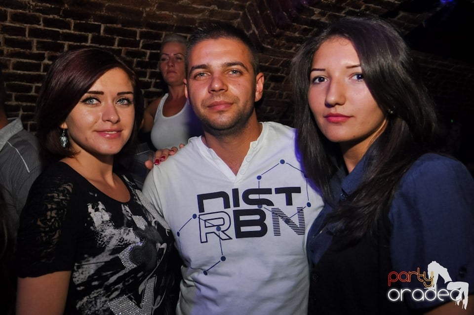 Carlsberg Summer Party continuă, 