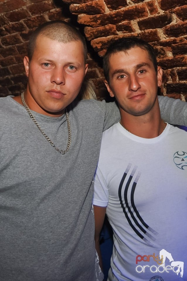 Carlsberg Summer Party continuă, 