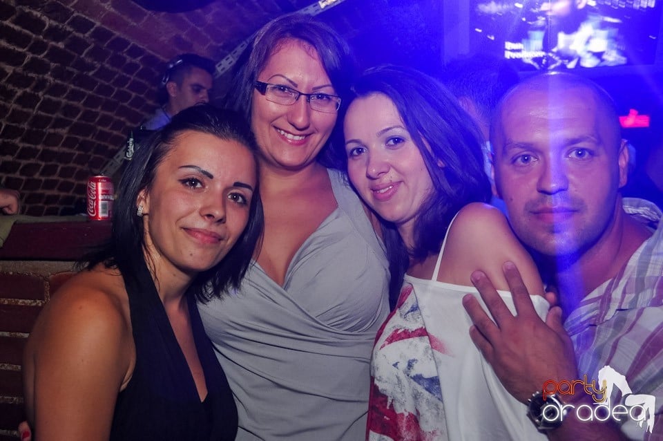 Carlsberg Summer Party continuă, 
