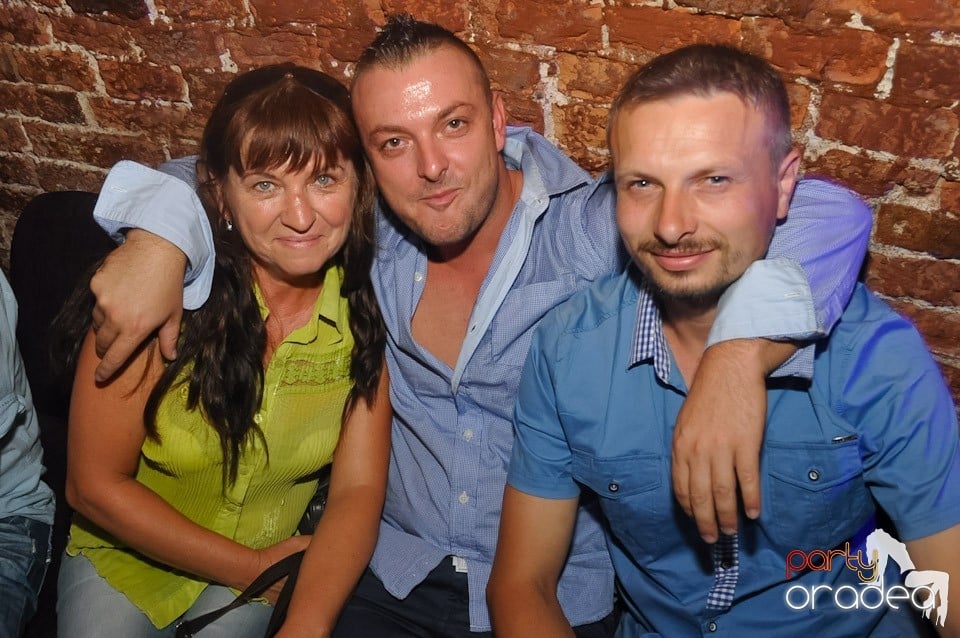 Carlsberg Summer Party continuă, 