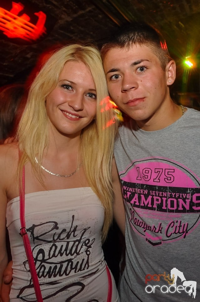 Carlsberg Summer Party continuă, 