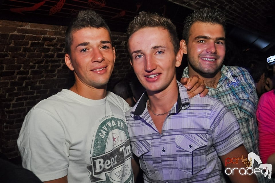 Carlsberg Summer Party continuă, 