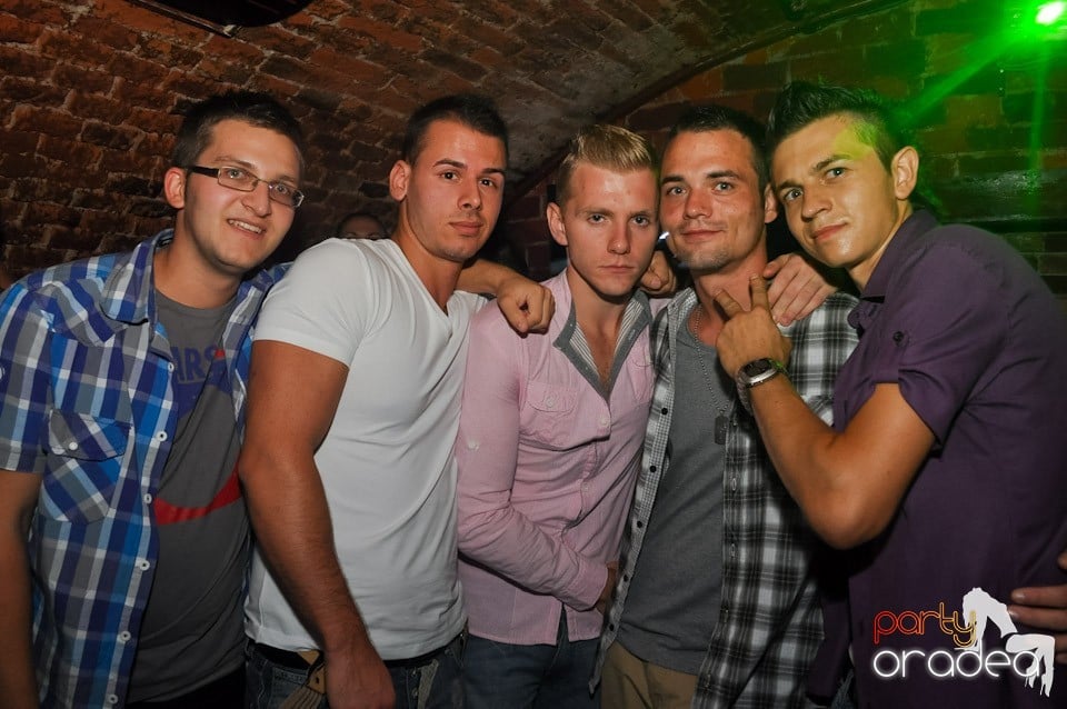 Carlsberg Summer Party continuă, 