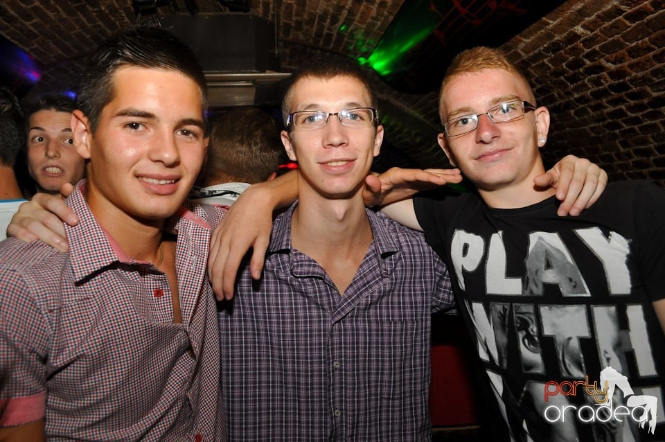 Carlsberg Summer Party în Club Escape, 