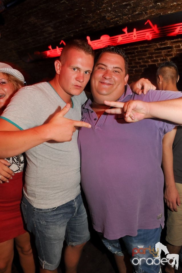 Carlsberg Summer Party în Club Escape, 