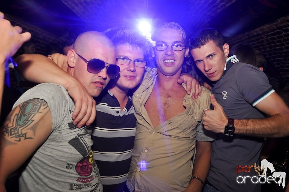 Carlsberg Summer Party în Club Escape, 