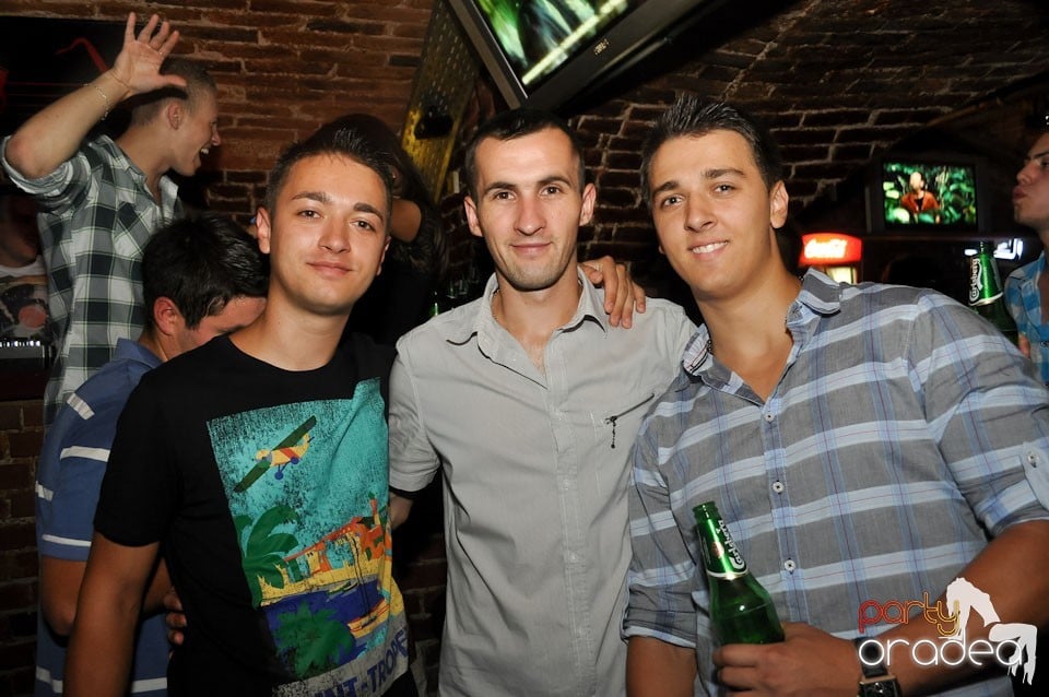 Carlsberg Summer Party în Club Escape, 
