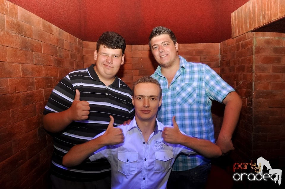 Carlsberg Summer Party în Club Escape, 