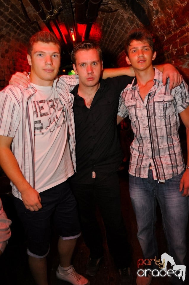 Carlsberg Summer Party în Escape, 