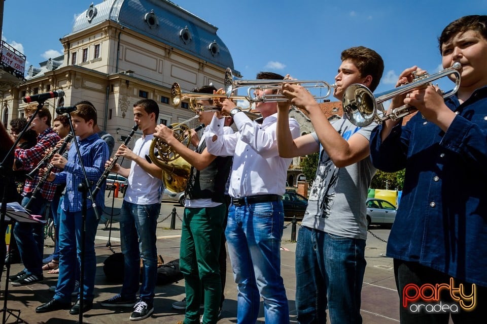 Carnaval european pe străzile Oradiei, Oradea