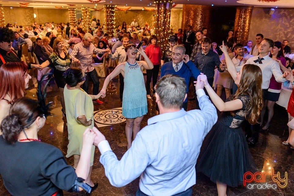 Carnaval în Hotel Internaţional, Hotel Internaţional