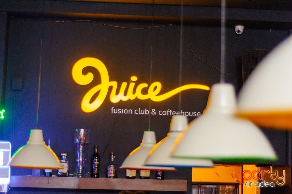 Caveman în Juice, Juice