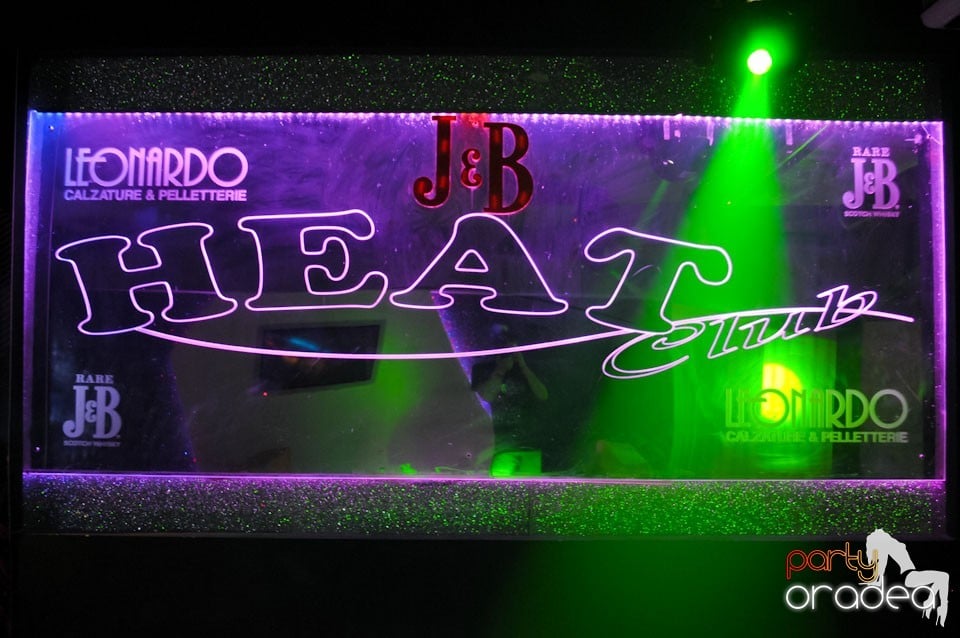 Champagne Showers Party în Heat Club,