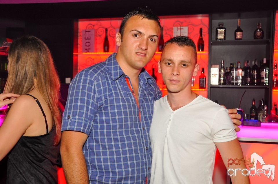 Chef cu Pedro şi formaţia în Life, 