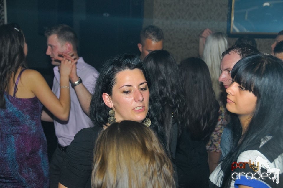 Chef de chef în Club Life, 