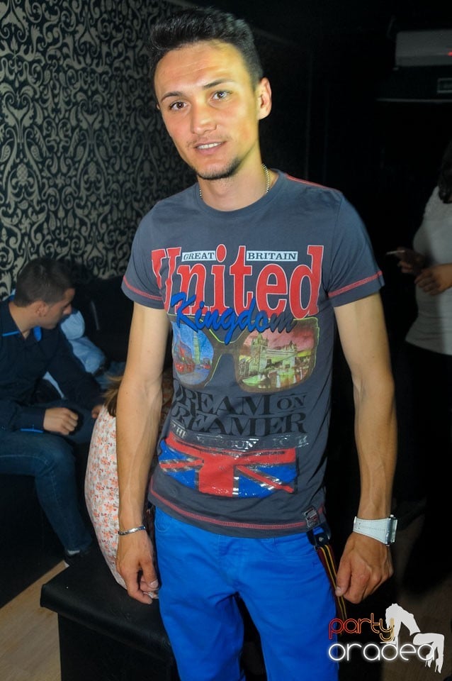 Chef de chef în Club Life, 